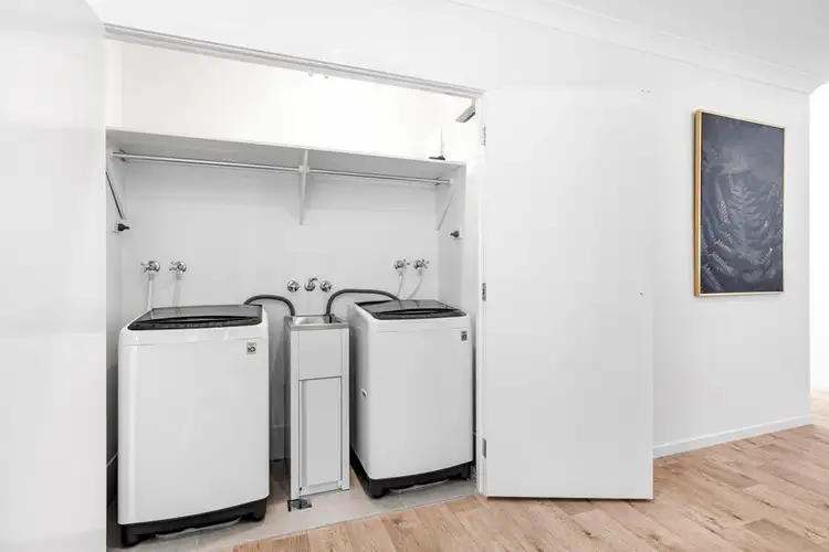 Fifth view of Homely studio listing, 2/982 Manly Road, Tingalpa QLD 4173