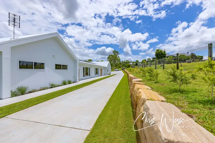 1,4 Pine Tree Drive, Kilcoy QLD 4515