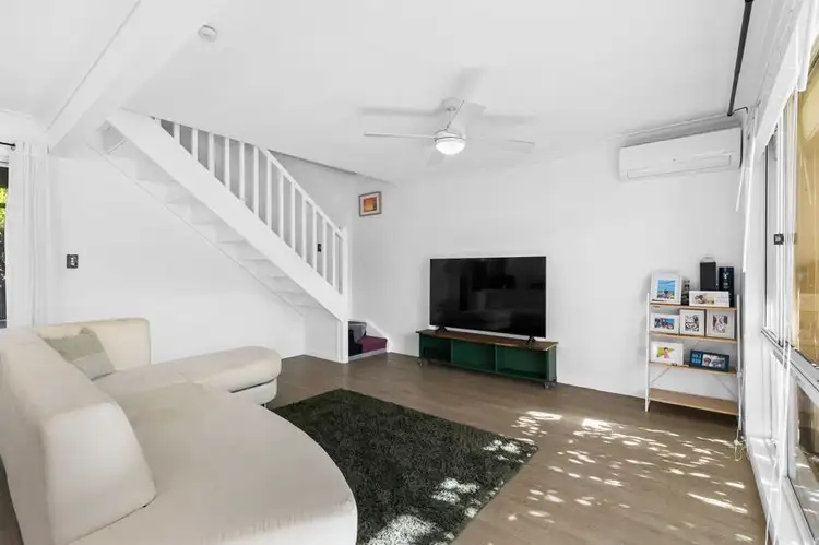 43/50 St Kevins Avenue, Benowa QLD 4217