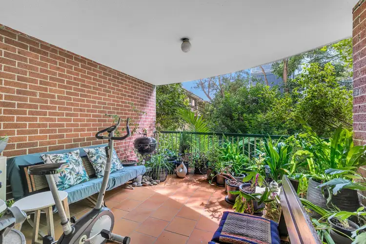 Third view of Homely apartment listing, 4/15 Lima Street, Auchenflower QLD 4066
