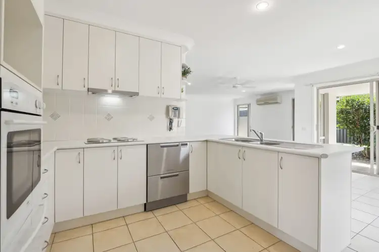 Third view of Homely villa listing, 14/86 Gundagai Street, Coffs Harbour NSW 2450