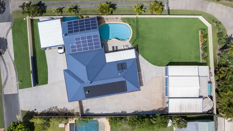 17 Phar Lap Court, Little Mountain QLD 4551