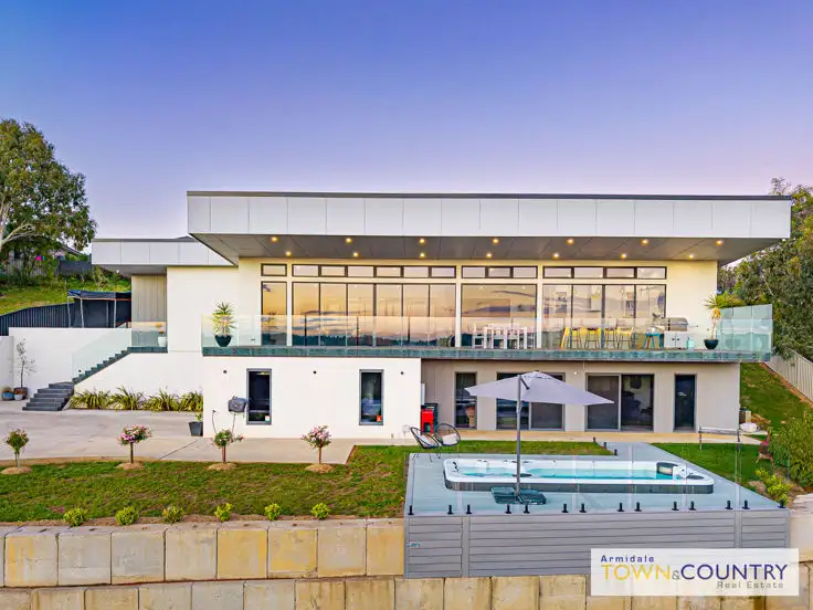 61 Ash Tree Drive, Armidale NSW 2350
