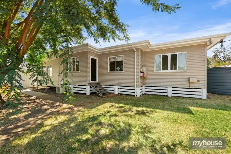 53 York Street, Oakey QLD 4401