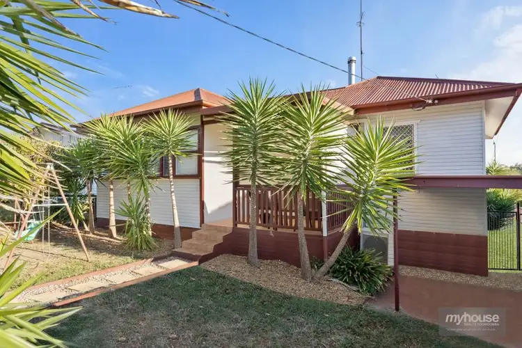 16 Murphy Street