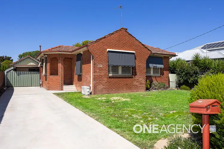 208 KINCAID STREET, Wagga Wagga NSW 2650