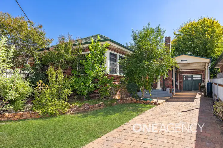 30 TREVOR STREET, Turvey Park NSW 2650