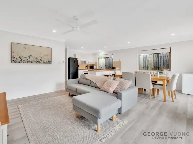 10 Regents Cct, Forest Lake QLD 4078