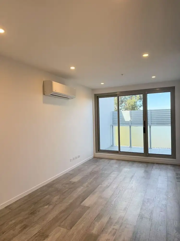 Fifth view of Homely apartment listing, 405/330 Manningham Road, Doncaster VIC 3108