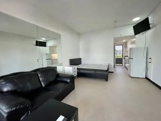 Third view of Homely studio listing, 301/355 MAIN STREET, Kangaroo Point QLD 4169