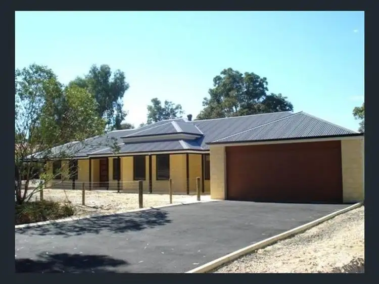 79 Elinor Bell Road