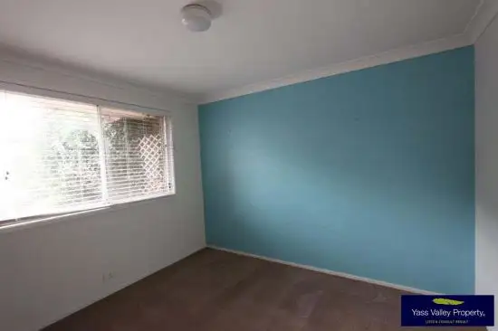 Fifth view of Homely house listing, 8 Dutton Street, Yass NSW 2582