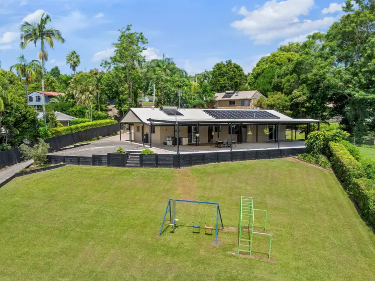 9 Dudley Street, Nambour QLD 4560