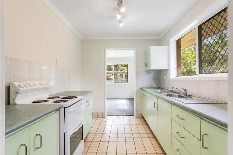 Fifth view of Homely house listing, 7 Wren Court, Deception Bay QLD 4508