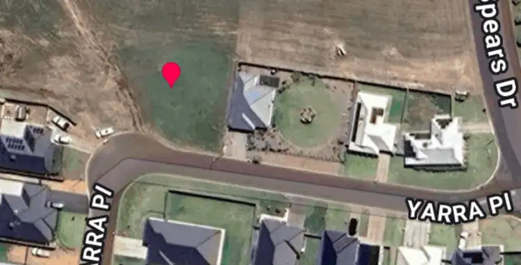 Second view of Homely house listing, 5 Yarra Place, Dubbo NSW 2830