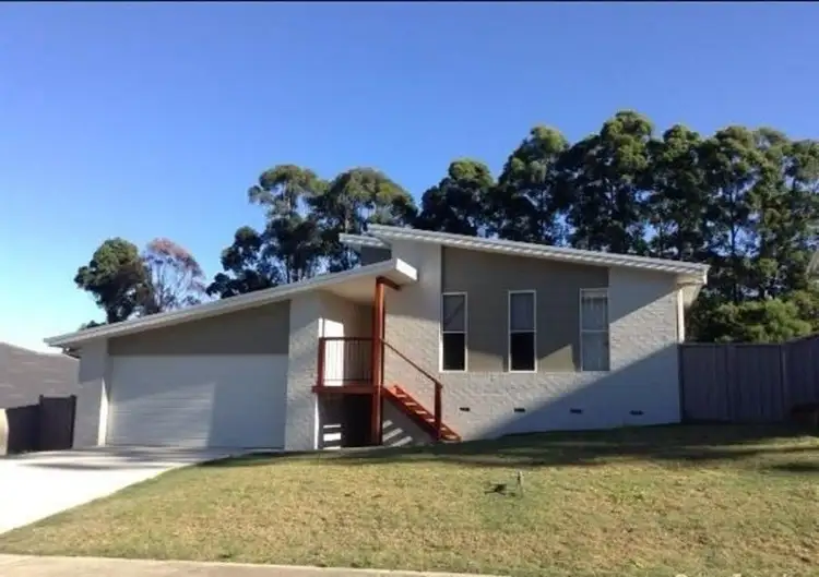 4 Berkeley Drive, Bonville NSW 2450