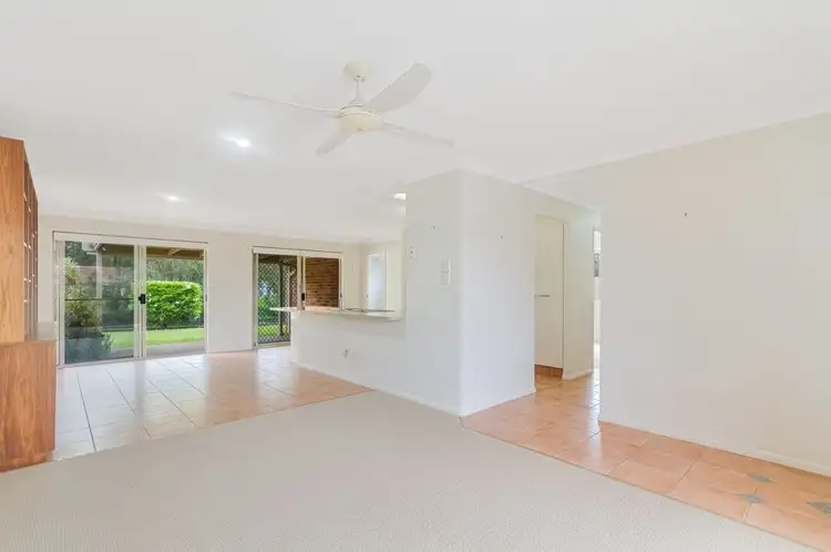 Fourth view of Homely semi-detached listing, 1/76 Riversdale Blvd, Banora Point NSW 2486