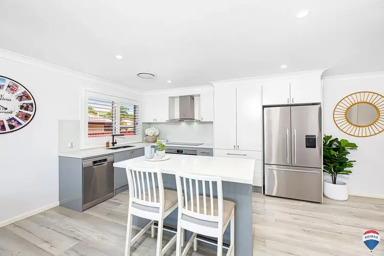 99 COLLEGE STREET, Cambridge Park NSW 2747