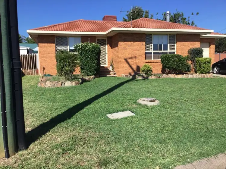 1 Warrah Drive, Tamworth NSW 2340