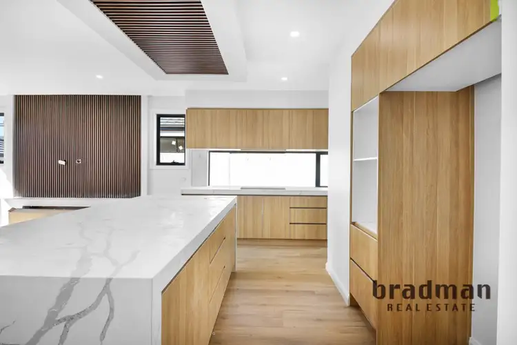 42 Prosperine Crescent, Donnybrook VIC 3064