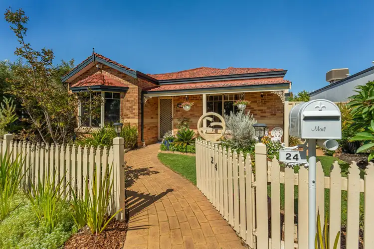 24 Fringe Lily Crescent, Ellenbrook WA 6069