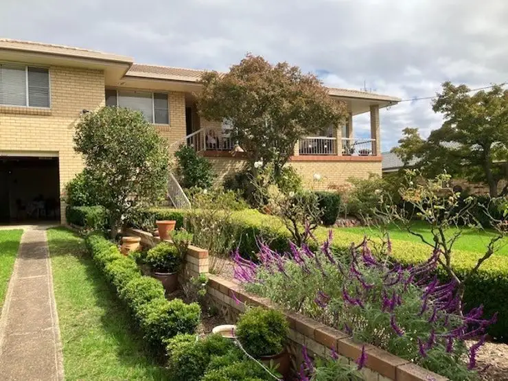 16 Smith Street, Stanthorpe QLD 4380