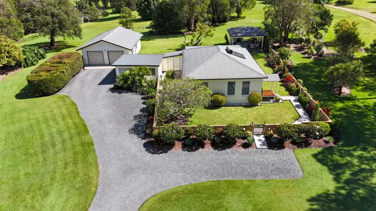 1 Sharpe Close, Moonee Beach NSW 2450