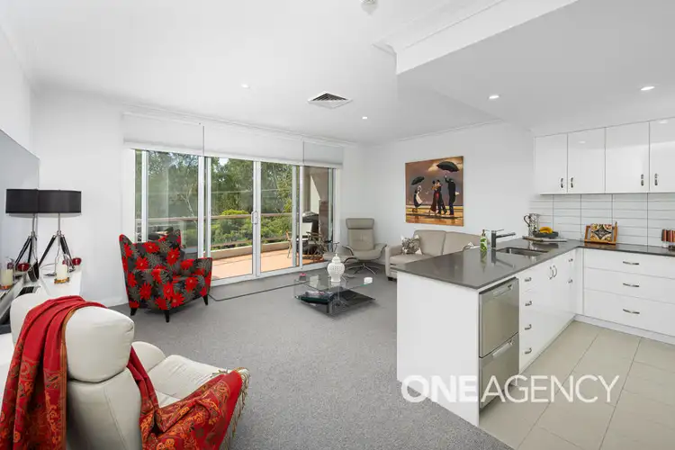 Fifth view of Homely unit listing, 302/138 TARCUTTA STREET, Wagga Wagga NSW 2650