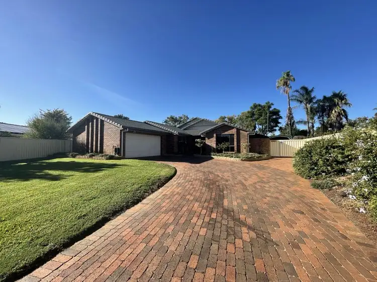 9 Macgregor Street, Dubbo NSW 2830