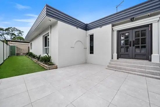 Second view of Homely house listing, 2 Endsleigh Street, Macgregor QLD 4109