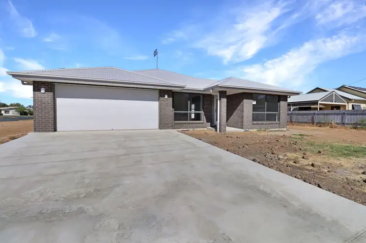 488 St Michael Street, Deniliquin NSW 2710