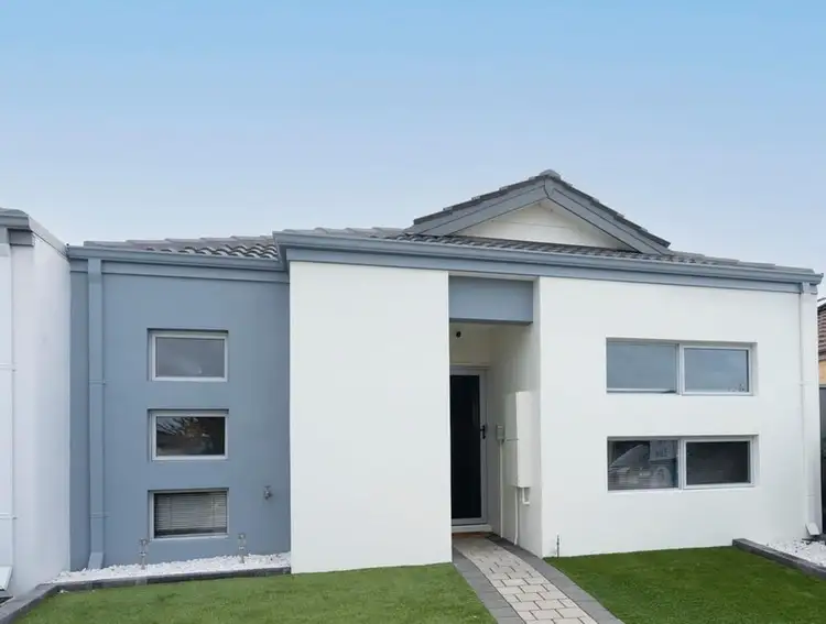 18 Cheyne Way