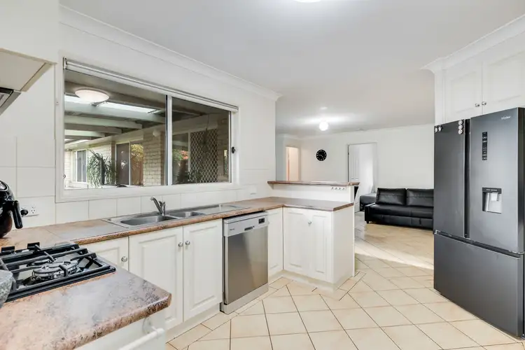 Sixth view of Homely house listing, 10 Buckle Court, Middle Ridge QLD 4350