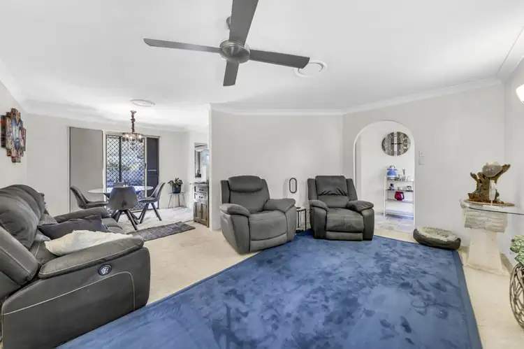 Fifth view of Homely house listing, 6 Diosma Close, Yamanto QLD 4305