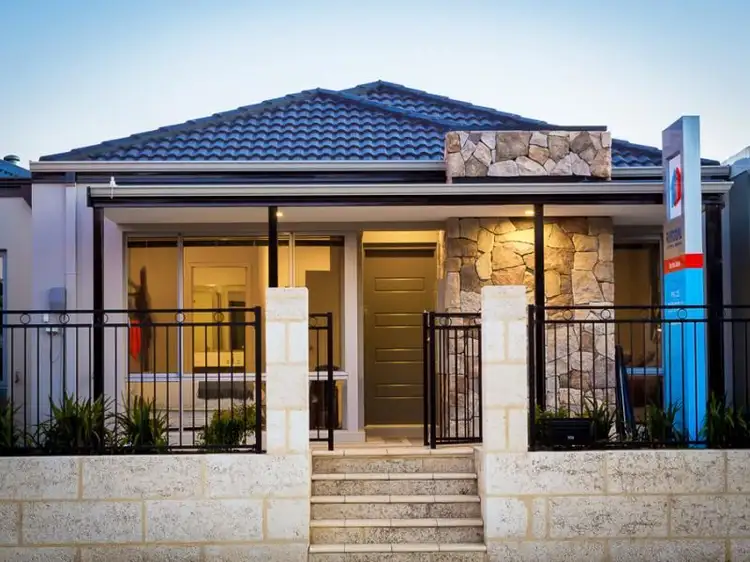 109 Norton Promenade