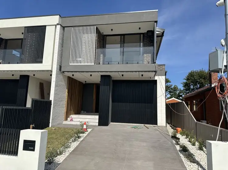 43B Shenstone Road, Riverwood NSW 2210