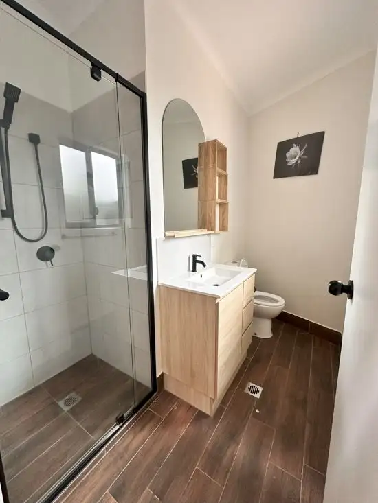 Fifth view of Homely unit listing, 4 Raffin Crescent, Calamvale QLD 4116