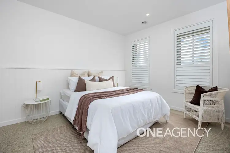 Fifth view of Homely unit listing, 10B KATARAH STREET, Gobbagombalin NSW 2650