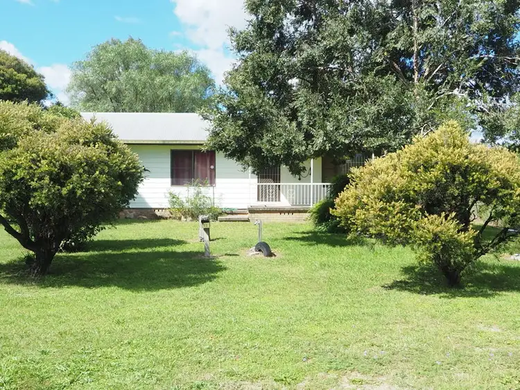 11 Nicholson Street, Warialda NSW 2402