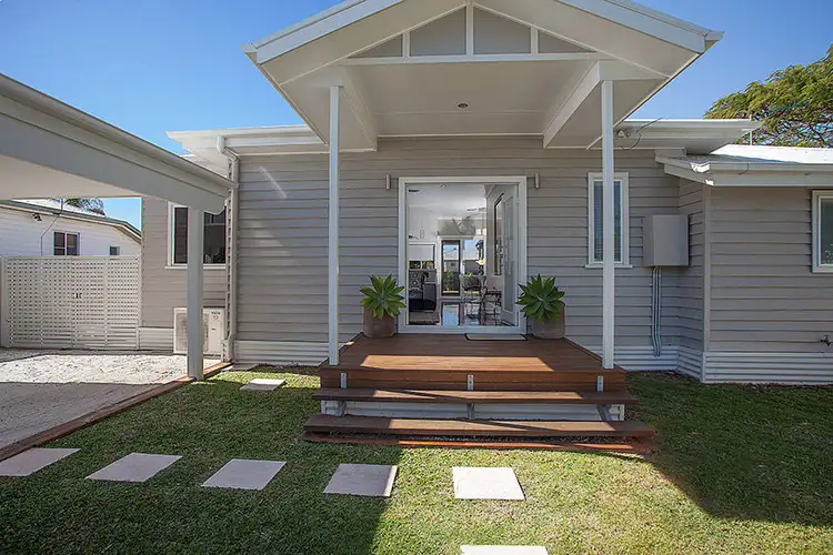 25 Jackson Street, West Mackay QLD 4740