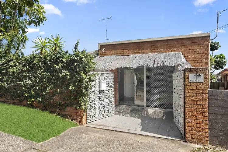 1a Dahlia St, Greystanes NSW 2145