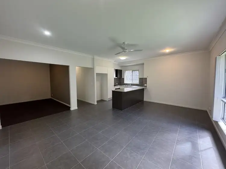 18 Finnin Court, Maudsland QLD 4210