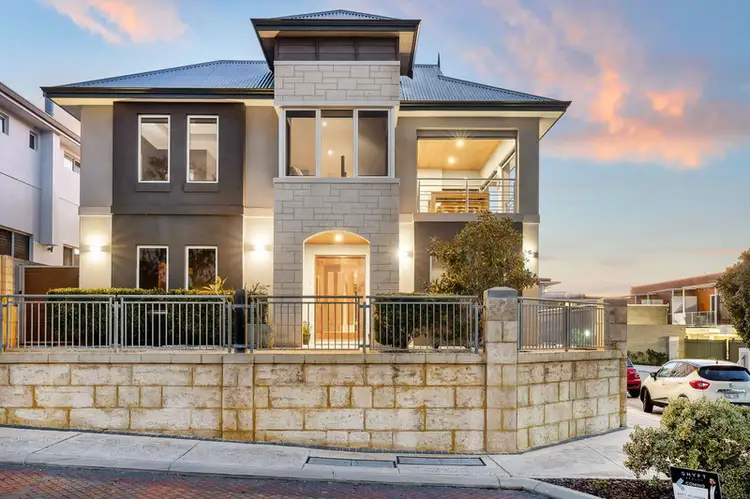 25 Portrush Way, Mindarie WA 6030