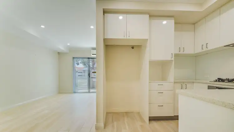 Fifth view of Homely apartment listing, 4/29 Green Avenue, Balcatta WA 6021