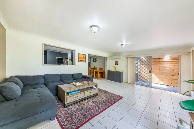 104 Bolaro Av, Greystanes NSW 2145