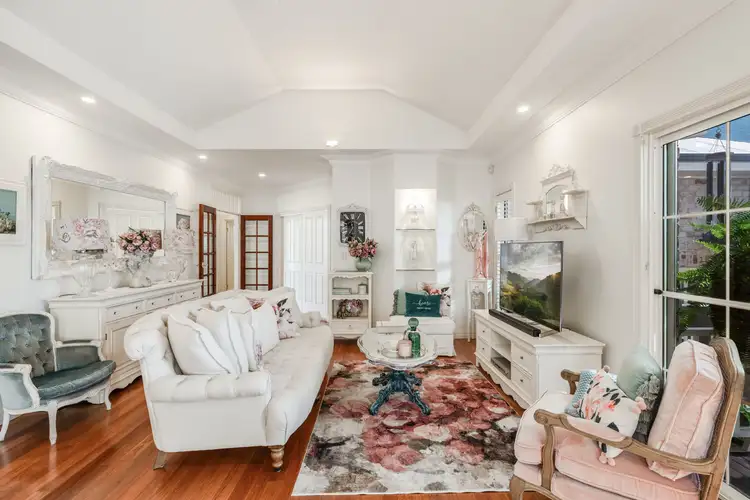 Fourth view of Homely house listing, 1 Spring Garden Court, Middle Ridge QLD 4350