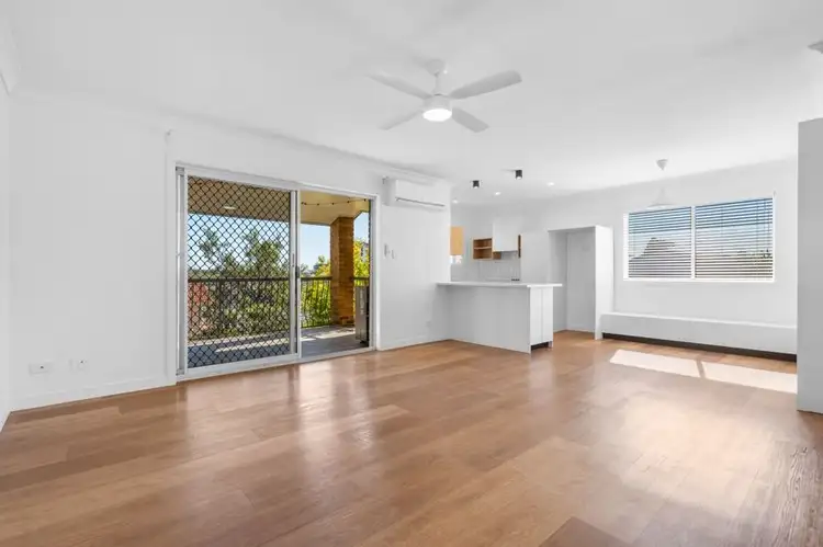 4 / 63 Wellington Street