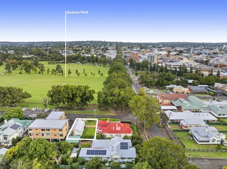37b Godsall Street, East Toowoomba QLD 4350