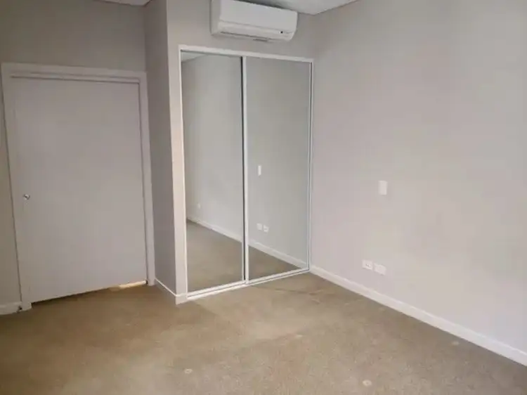 Sixth view of Homely unit listing, 404/2 Wentworth Place, Wentworth Point NSW 2127