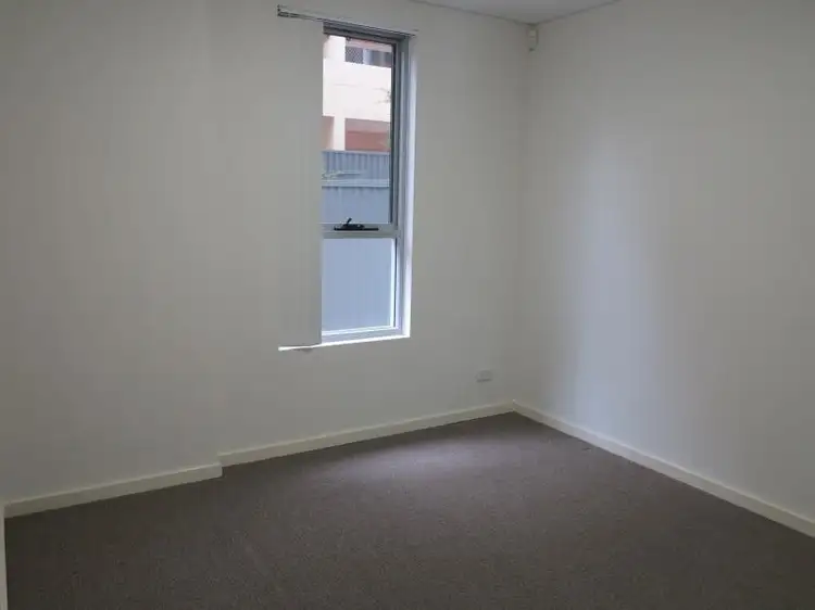 Fifth view of Homely unit listing, 3/4-6 Browne Parade, Liverpool NSW 2170